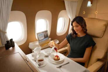 Emirates serviert seinen Fluggästen täglich 91 Tassen Tee