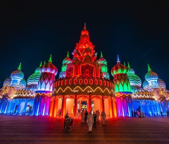 القرية العالمية في دبي