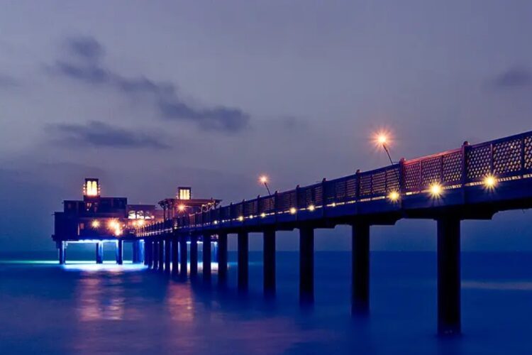 مطعم بيير شيك في فندق جميرا القصر دليل المطاعم في دبي