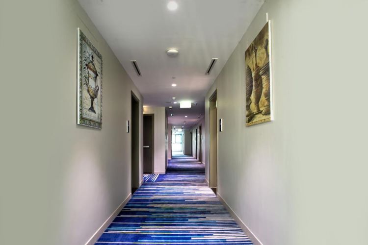 فنادق شارع الرقة دبي