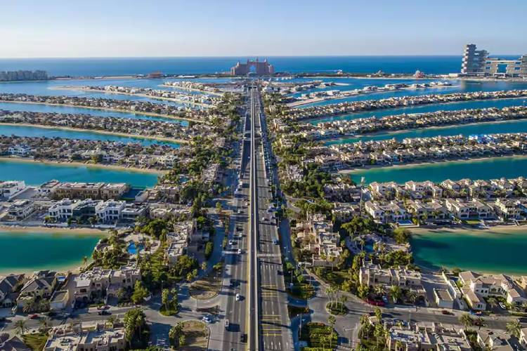 أشهر الأماكن السياحية في دبي 16 palm-iland-dubai