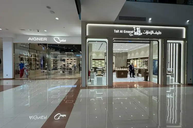 مواعيد عمل مول اوت لت دبي