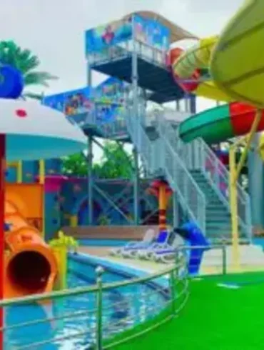 حدائق مائية في دبي