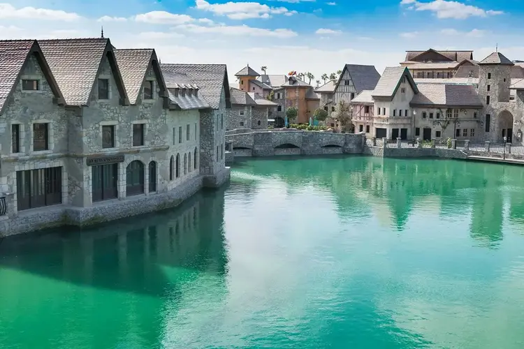 ريفرلاند دبي