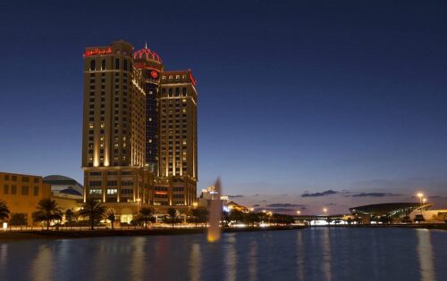 فندق شيراتون مول الإمارات