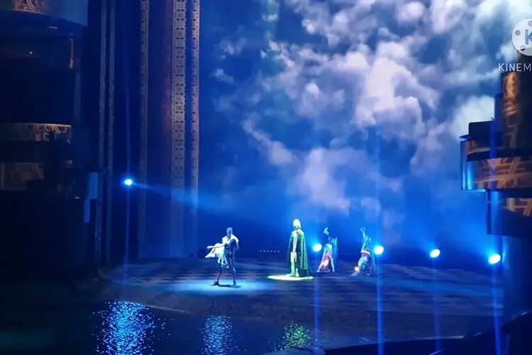 لا بيرل باي دراغون