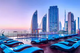 مسبح روف توب جيفورا في دبي