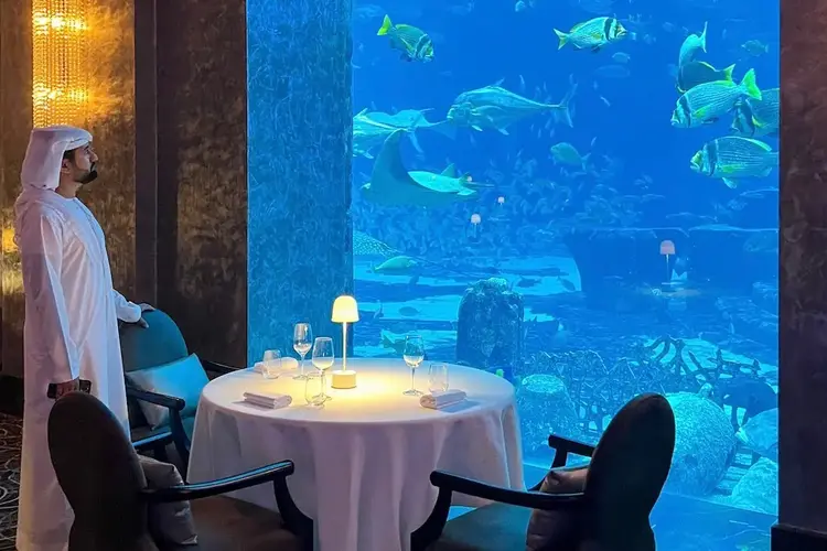 مطعم أوسيانو في نخلة الجميرا