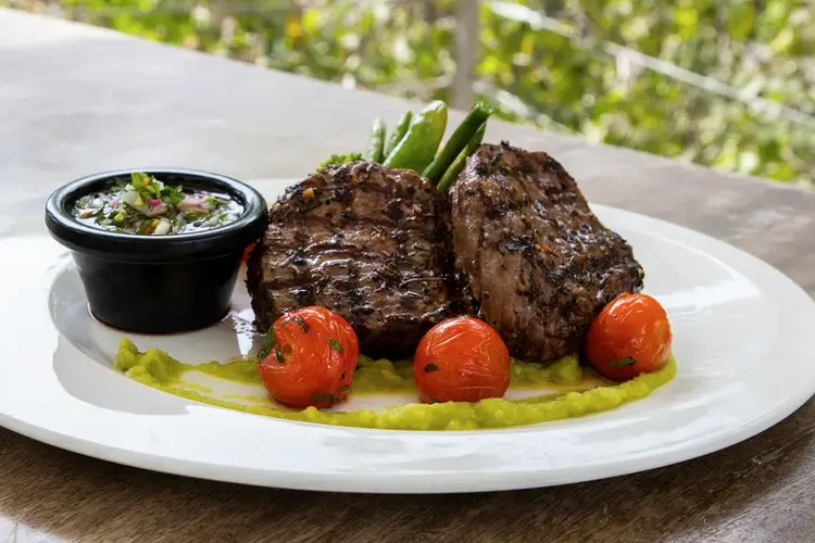 أفضل مطاعم في دبي: تناول العشاء في 11 من المطاعم الفاخرة في دبي 2 مطعم ذا فارم مطاعم في دبي