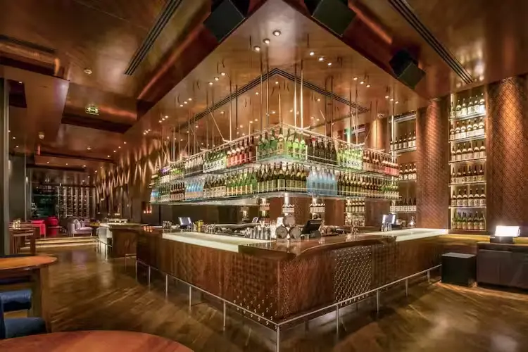 أفضل 5 مطاعم بأسعار معقولة في دبي 10 مطعم زوما دبي