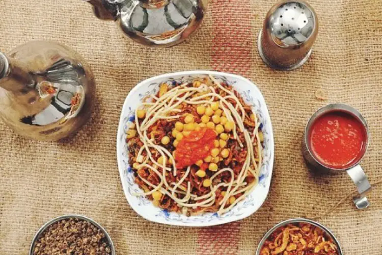 مطعم كشري ابوطارق افضل مطاعم مصرية في دبي