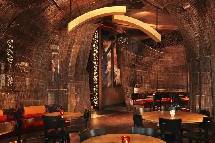 مطعم نوبو أتلانتس النخلة