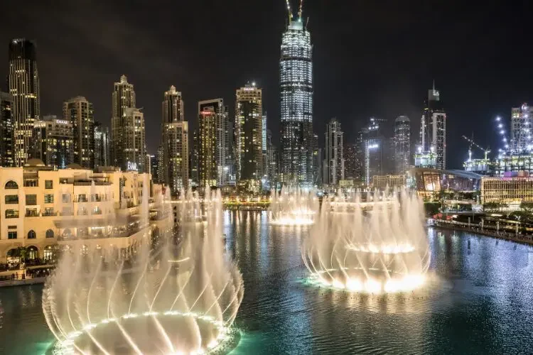 افضل الاماكن السياحية في دبي للشباب نافوره دبي