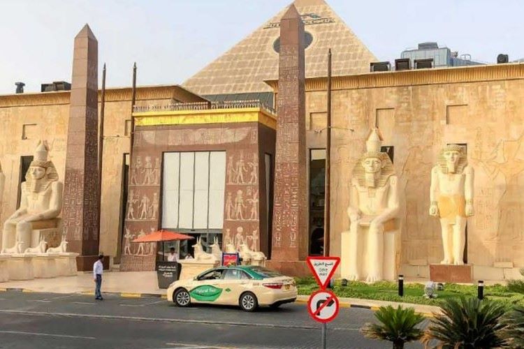 افضل اماكن التسوق في دبي 14 وافي مول افضل اماكن التسوق فى دبي