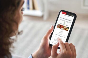 135.000 Vorbestellungen für Mahlzeiten bei Emirates im Jahr