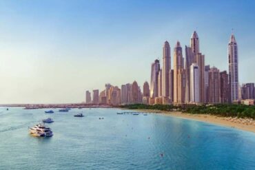 Dubai trotzt dem Sommer mit speziellen Angeboten für Touristen