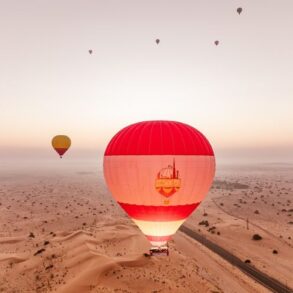 بالون ادفنشر دبي