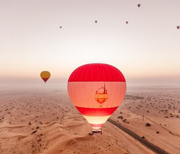 بالون ادفنشر دبي