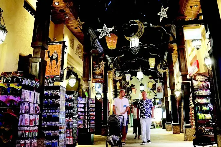 كيفية الوصول إلى سوق مدينة جميرا