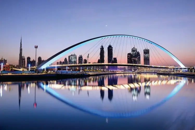 مساحة قناة دبي المائية