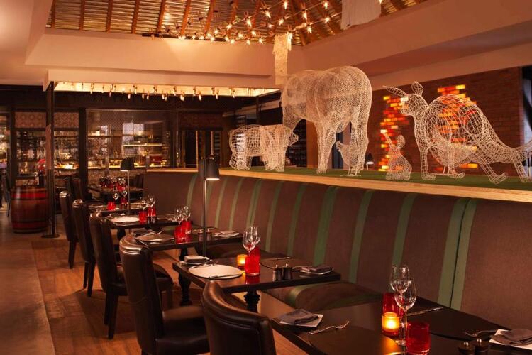 المطاعم الفاخرة في منتجع انانتارا