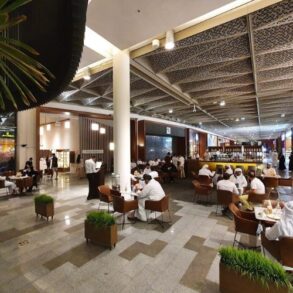 جاليريا مول دبي