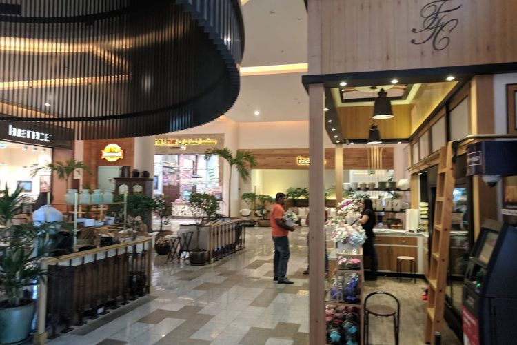 أشهر العلامات التجارية الموجودة في جاليريا مول دبي