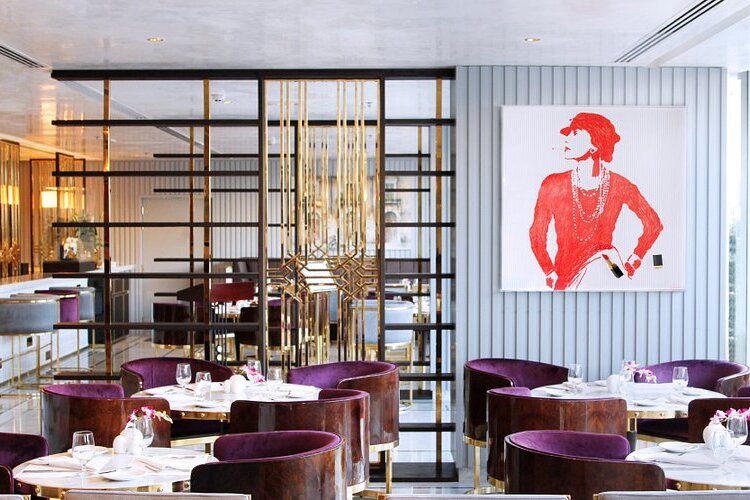 كوفيات دبي مع فيو 6 كافيه سوسايتي كوفيات دبي مع فيو