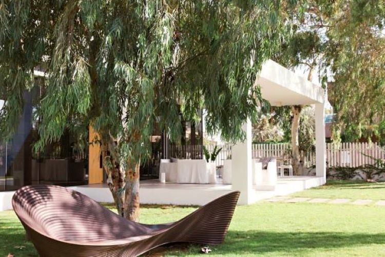 افضل مقهي مع حدائق خلابة في دبي 16 مقهى ذا هندريد كافيه أفضل مقهى مع حدائق خلابة في دبي