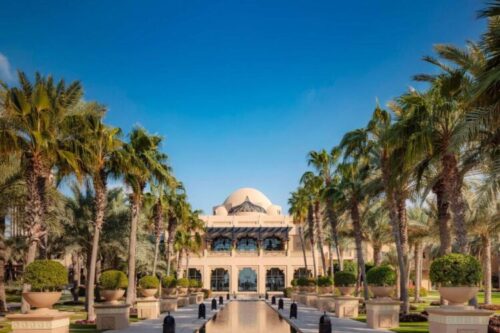 منتجعات دبي: خياركم المثالي للراحة والاستجمام 6 ون آند أونلي رويال ميراج