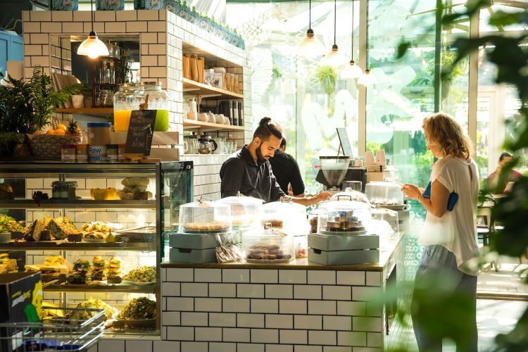 روزليف كافيه أفضل مقهى مناسب للتصوير في دبي