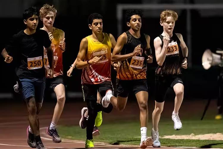 Ultimativer Leichtathletik-Nachtlauf