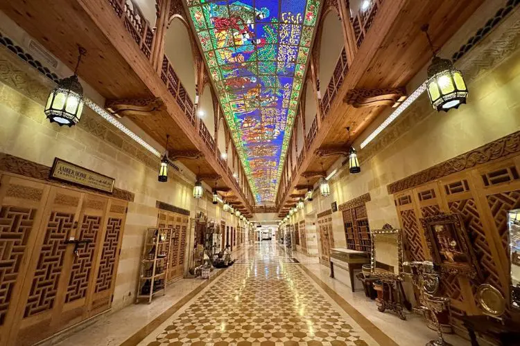 العلامات التجارية في وافي مول