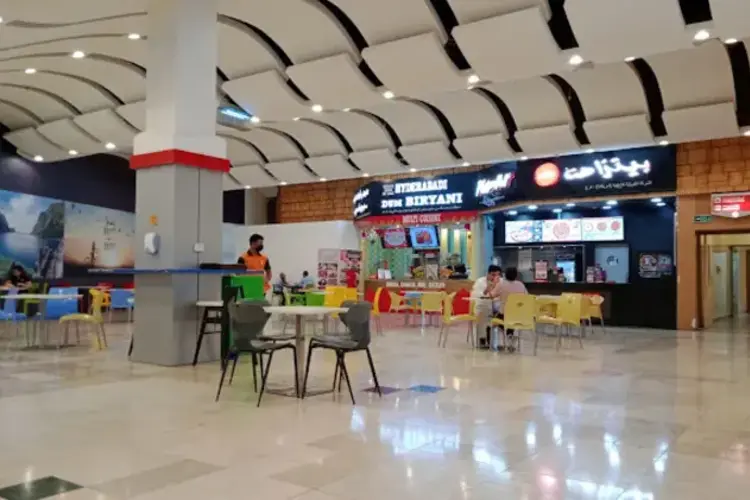 سنشري مول دبي: وجهتك المثالية للتسوق والترفيه 4 المطاعم في مول سنشري مول دبي