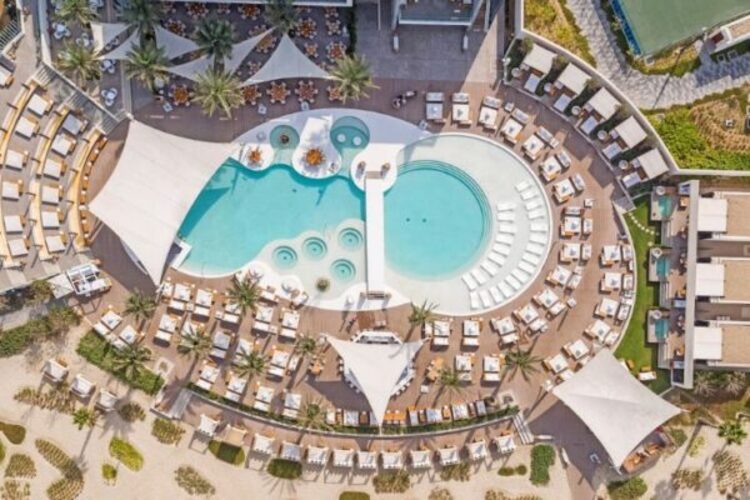 منتجعات دبي: خياركم المثالي للراحة والاستجمام 4 المعالم القريبة من فندق نيكي بيتش ريسورت اند سبا