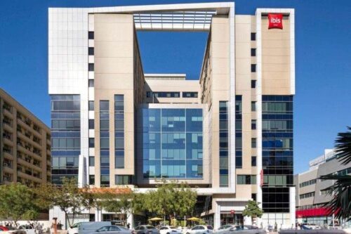 فندق ايبس أفضل فنادق شارع الرقة دبي