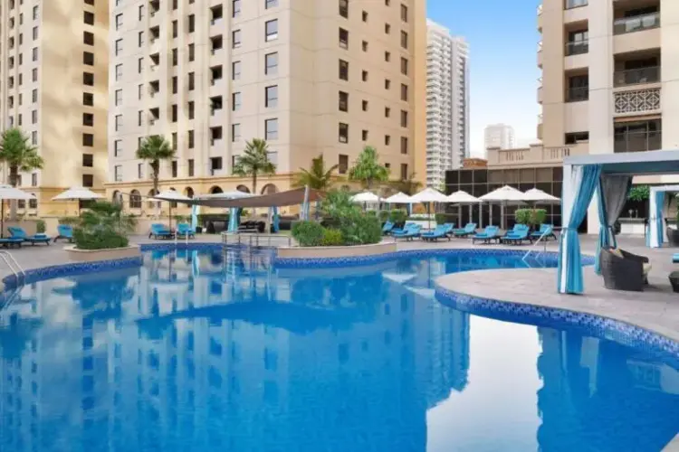 أفضل فنادق جي بي ار في دبي 12 فندق موفنبيك شاطئ جميرا- فنادق جي بي ار