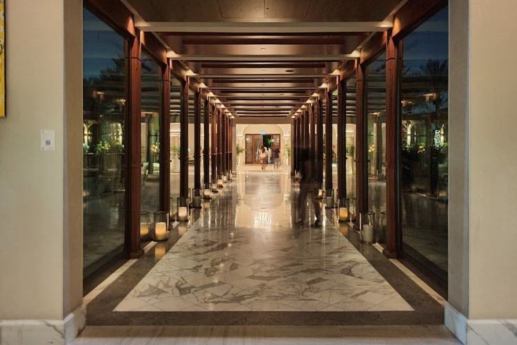 قاعات رجال اعمال فندق حياة بارك