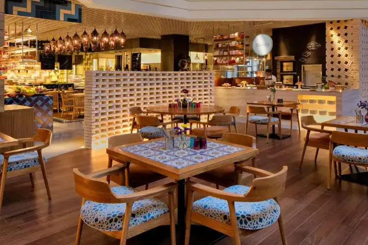 مطاعم فندق جراند حياة دبي