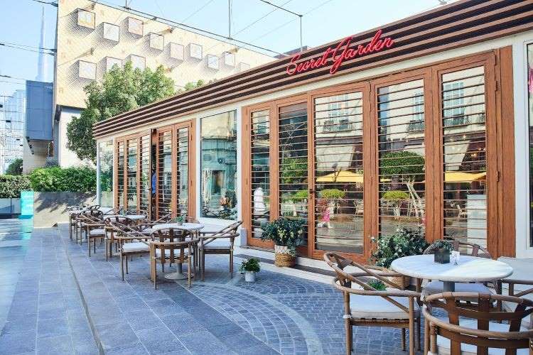 مقهى سيكرت جاردن من ليتو أفضل مقهى مناسب للتصوير في دبي