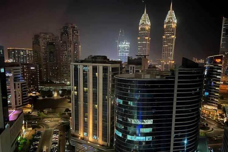 فندق تريب باي ويندام دبي: تجربة إقامة فاخرة 16 المعالم السياحية القريبة من فندق تريب باي ويندام دبي