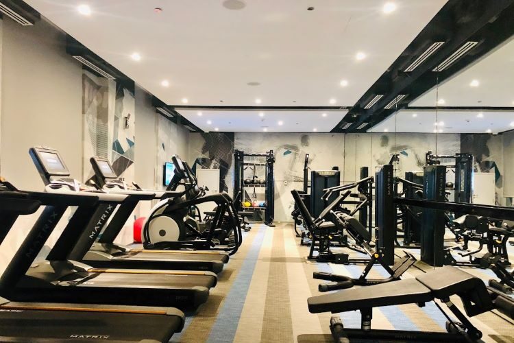 النادي الصحي في فندق الوفت دبي كريك