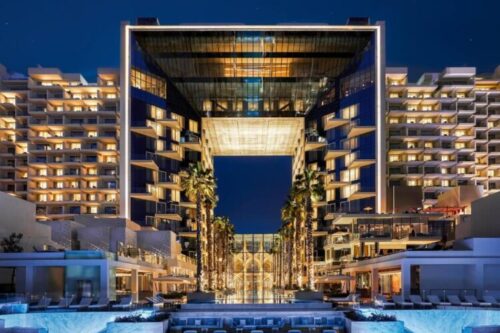 منتجع فايف في نخلة جميرا دبي