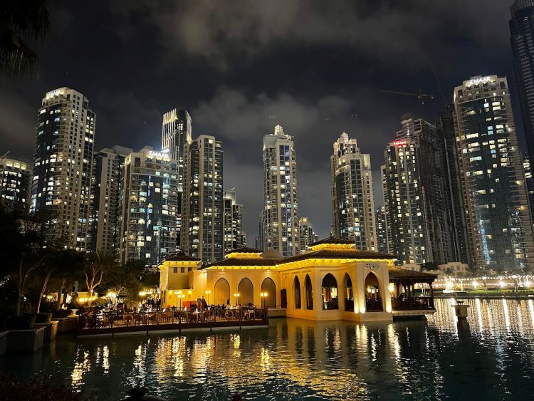 المعالم السياحية القريبه من فندق بالاس وسط المدينة دبي