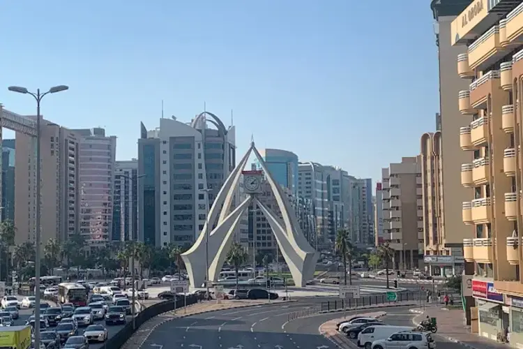 برج ساعة ديرة