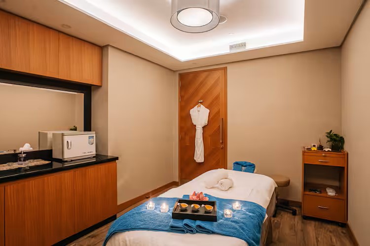 سبا فندق دبل تري باي هيلتون دبي