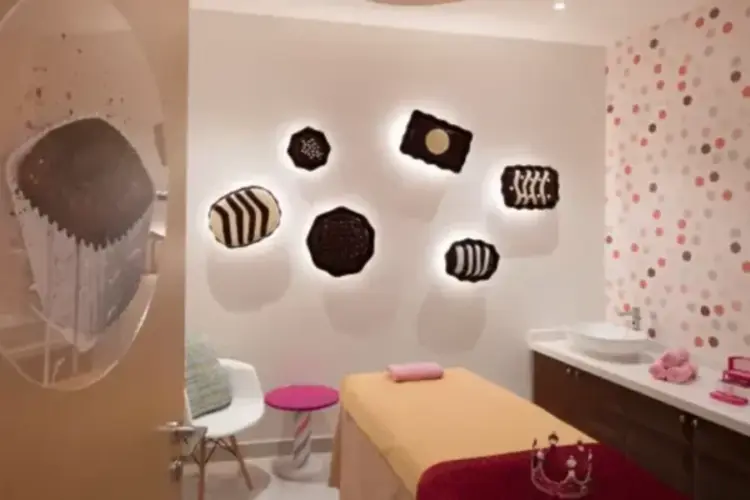 سبا منتجع شاطئ سنتارا ميراج دبي