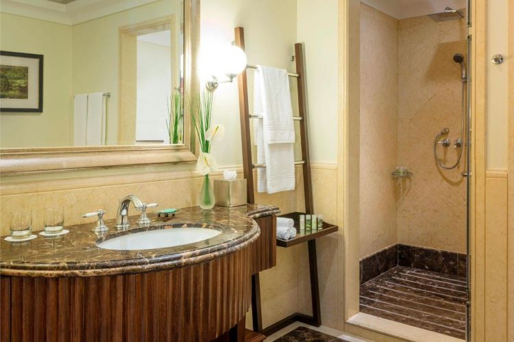 سبا منتجع و مارينا ويستن دبي