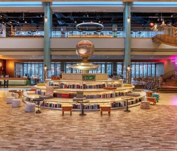 فندق 25 ساعة دبي