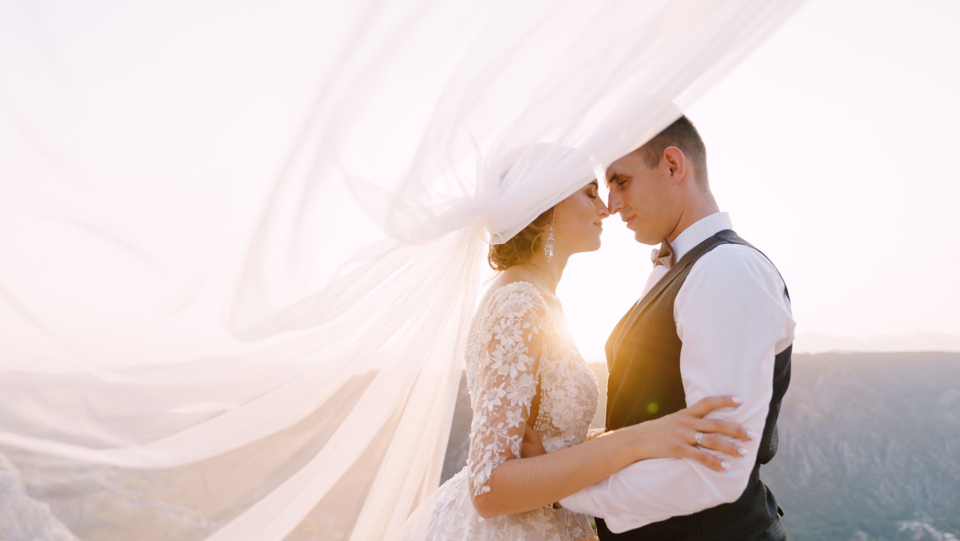 فندق ألوفت مطار دبي قاعات الزفاف